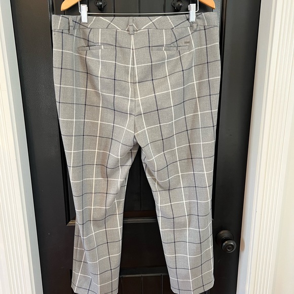 Tommy Hilfiger women’s dress pants size 16 - Picture 2 of 4
